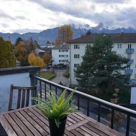 2 Min Vom Bahnhof, Stadt Nah, Modern, Bequem, Appartement *