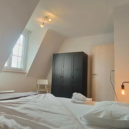 2 Min Vom Bahnhof, Stadt Nah, Modern, Bequem, Apartment